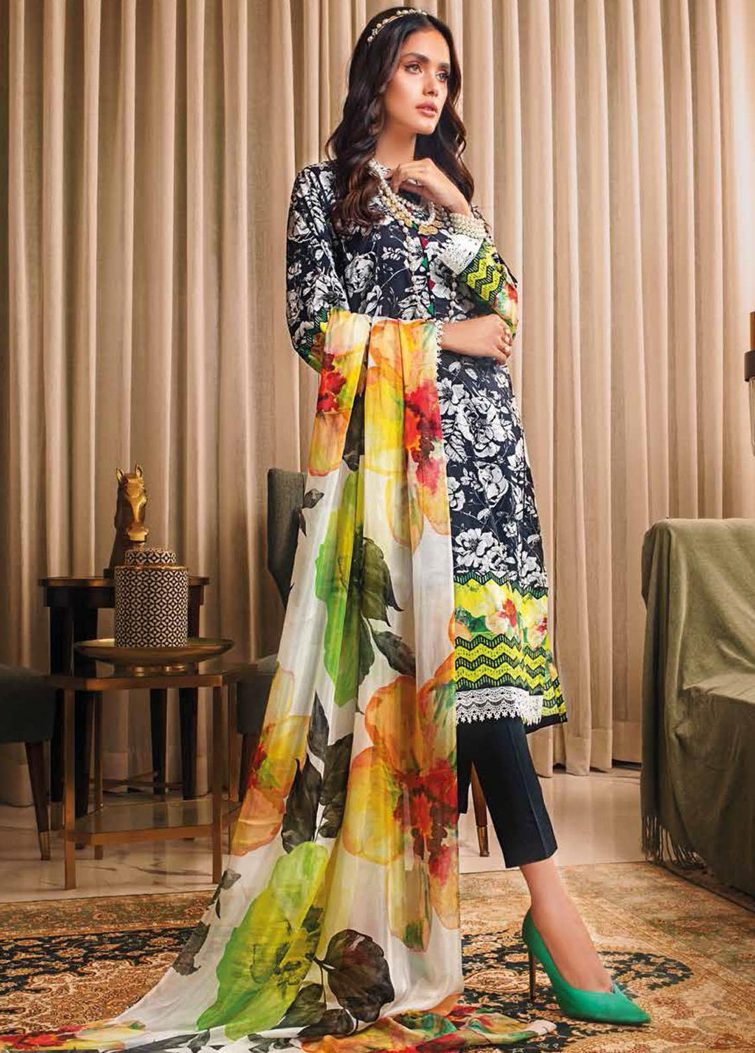 Gul Ahmed Embroidered Lawn Suits Unstitched 3 Piece GA22FS SSM-12001 - Summer Collection