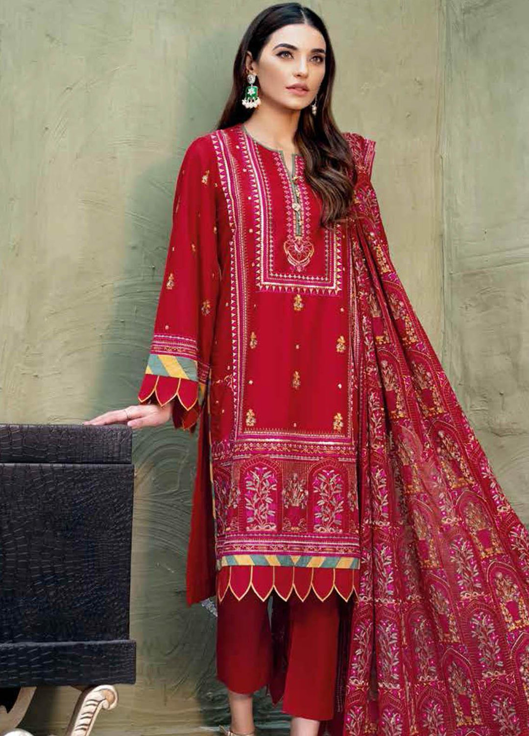 Gul Ahmed Embroidered Lawn Suits Unstitched 3 Piece GA21S PM 422 - Summer Collection
