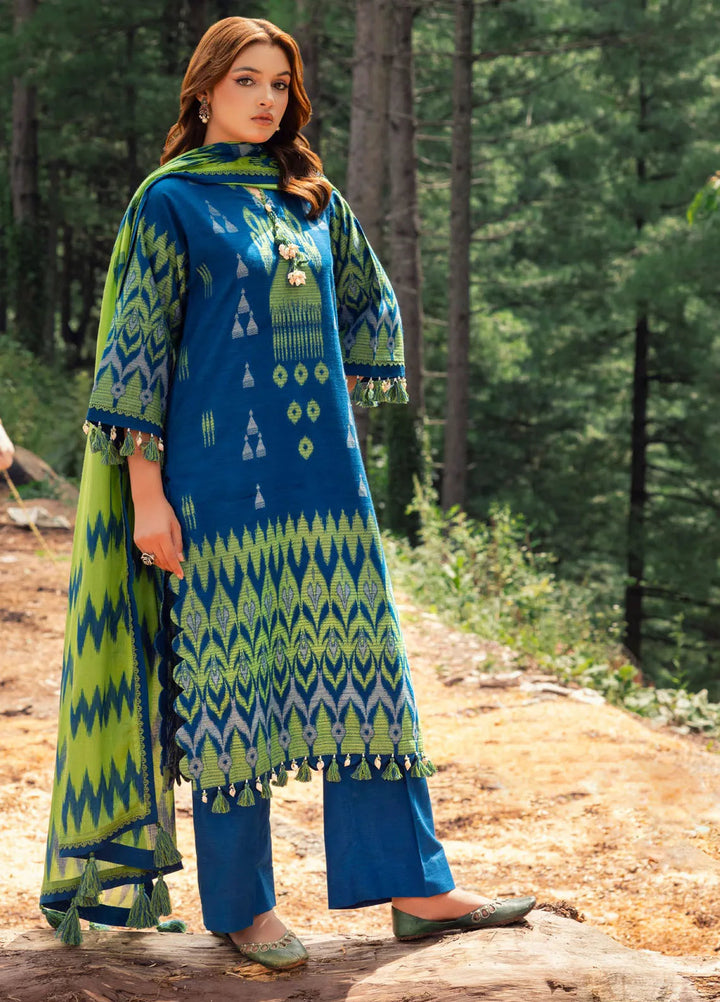 Gul Ahmed Printed Jacquard Suits Unstitched 3 Piece GA24UW MJ-42053 - Winter Collection