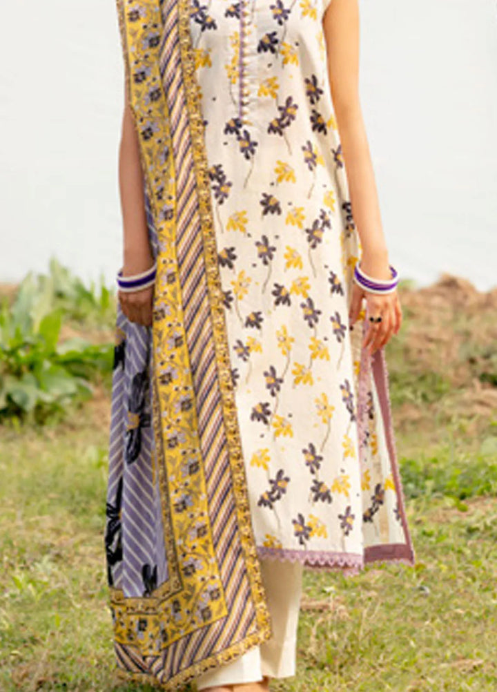 Gul Ahmed Printed Lawn Suits Unstitched 3 Piece GA25DK CL-52455 - Summer Collection