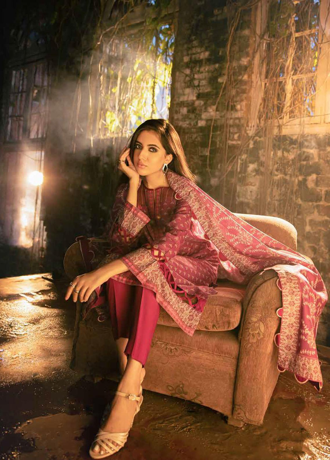 Gul Ahmed Printed Ayuthia Suits Unstitched 3 Piece GA21JL AY-12021 A - Winter Collection