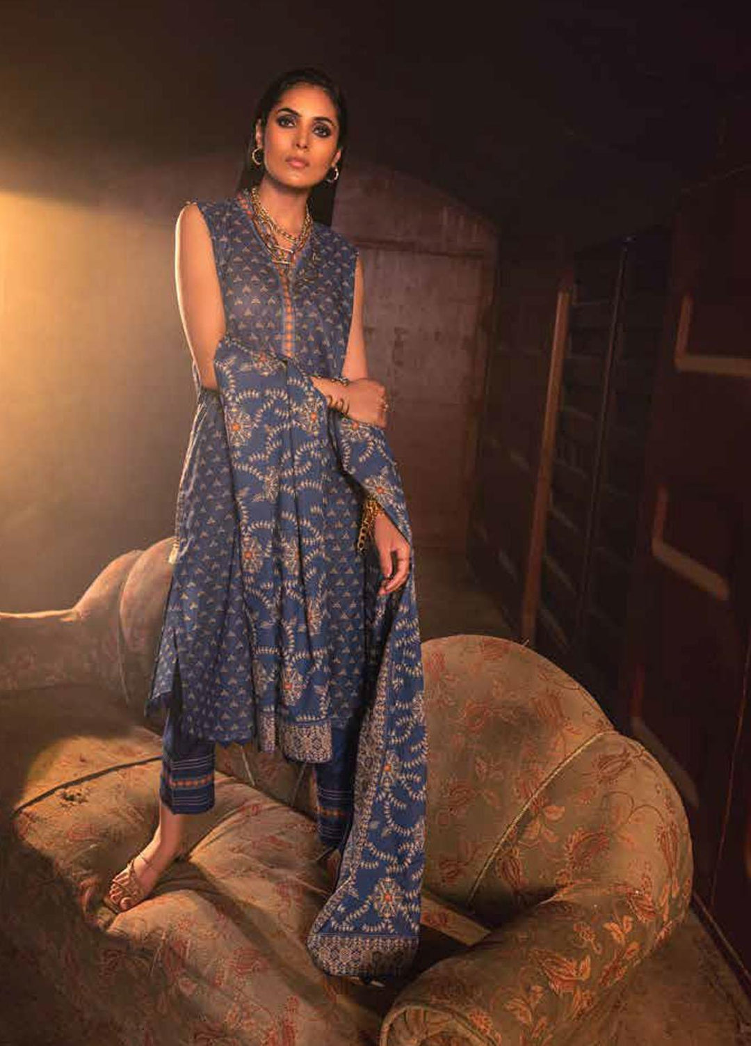 Gul Ahmed Printed Ayuthia Suits Unstitched 3 Piece GA21JL AY-12021 B - Winter Collection