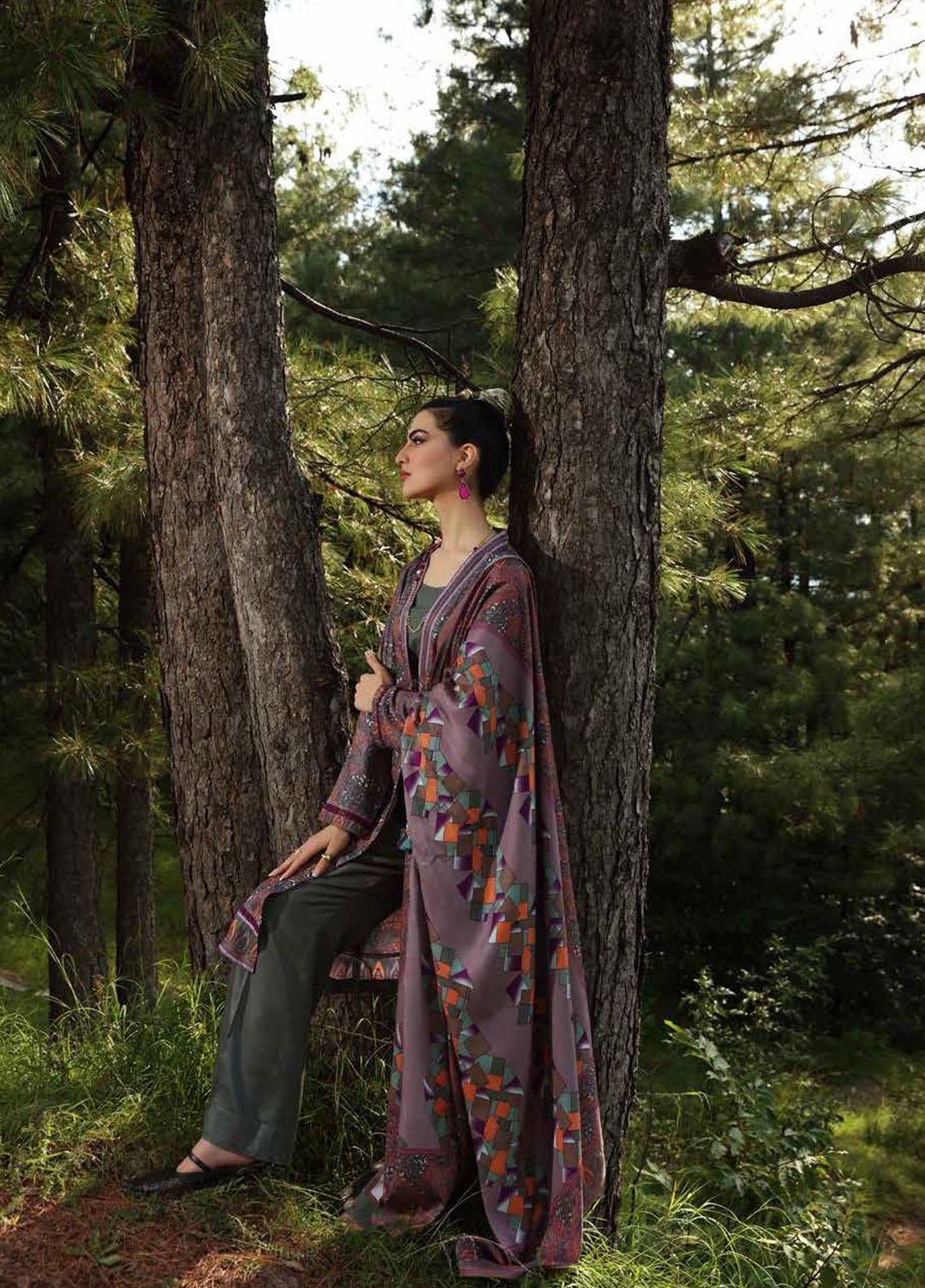 Gul Ahmed Printed Twill Linen Suits Unstitched 3 Piece GA21JL LT-12026 B - Winter Collection