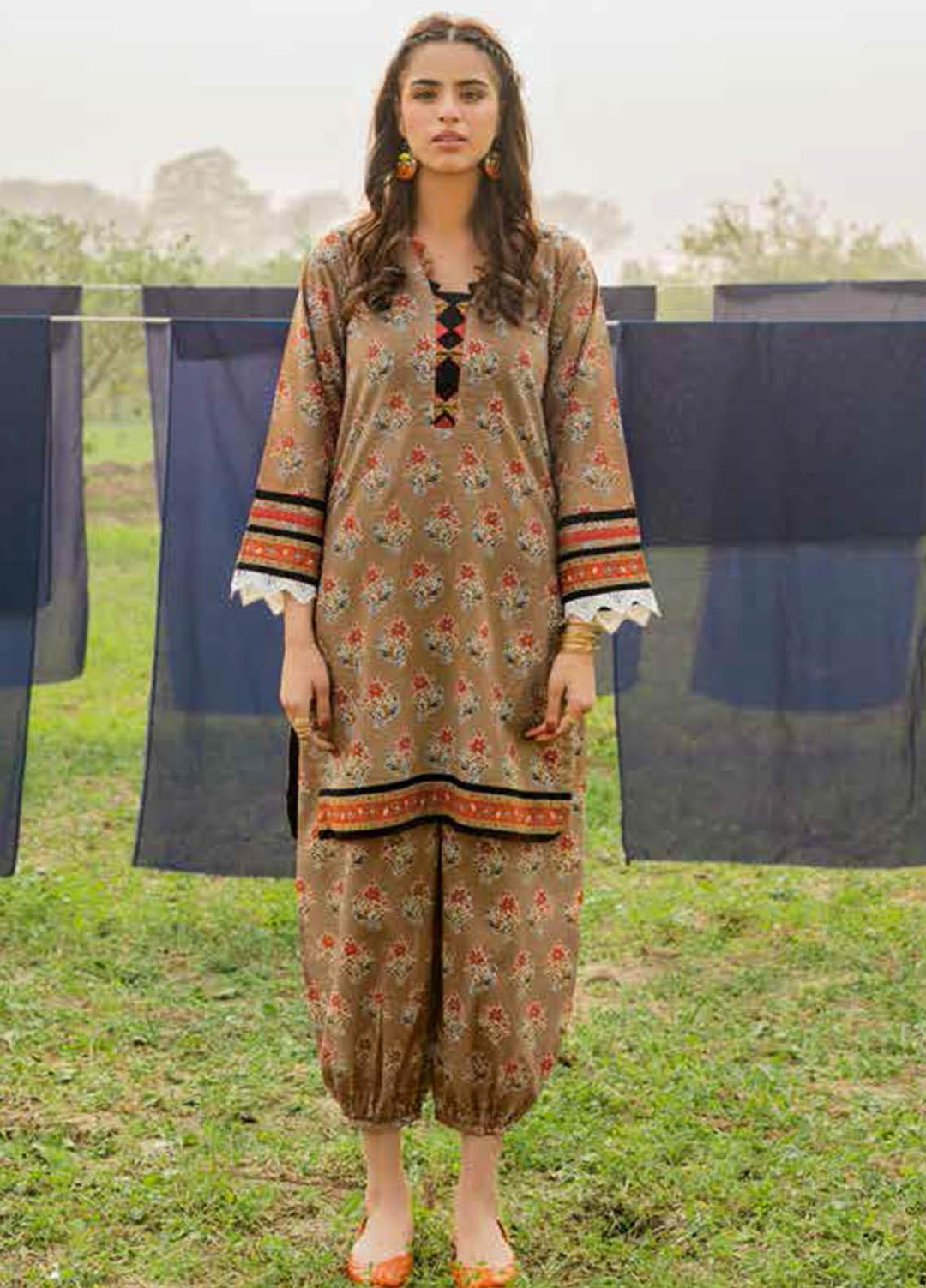 Gul Ahmed Printed Lawn Unstitched Kurties GA21VG SL 892-A - Summer Collection