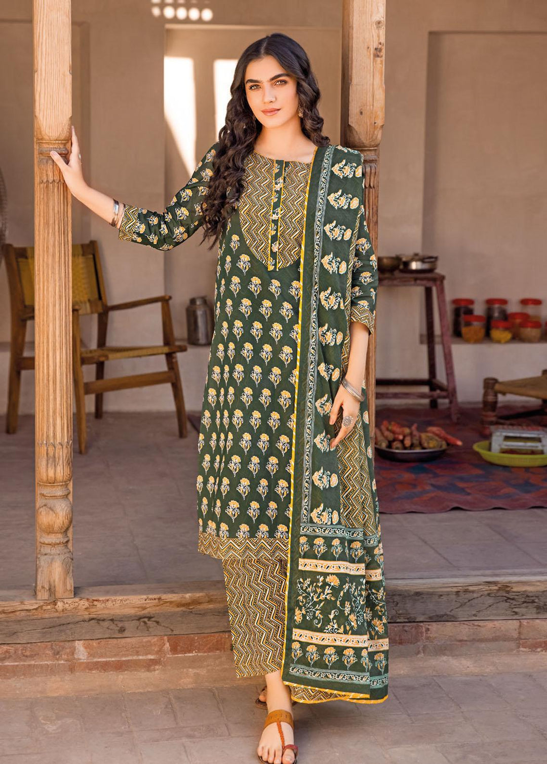 Vintage Garden By Gul Ahmed Printed Lawn Suits Unstitched 3 Piece GA23V CL-32242A - Summer Collection