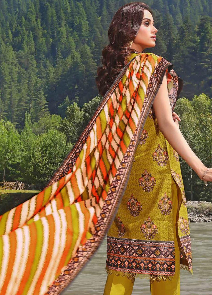 Glamour By Gul Ahmed Printed Khaddar Suits Unstitched 3 Piece GA23WG K-32046A - Winter Collection