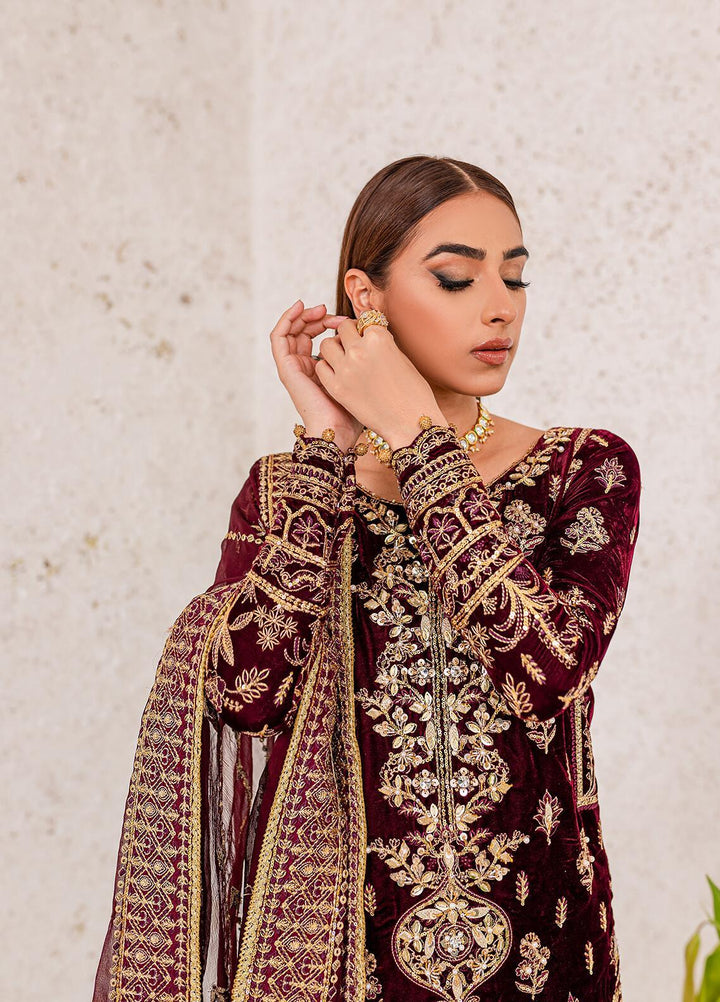 Gulaal Embroidered Velvet Suits Unstitched 3 Piece GL22V 02 ALIYA - Luxury Collection