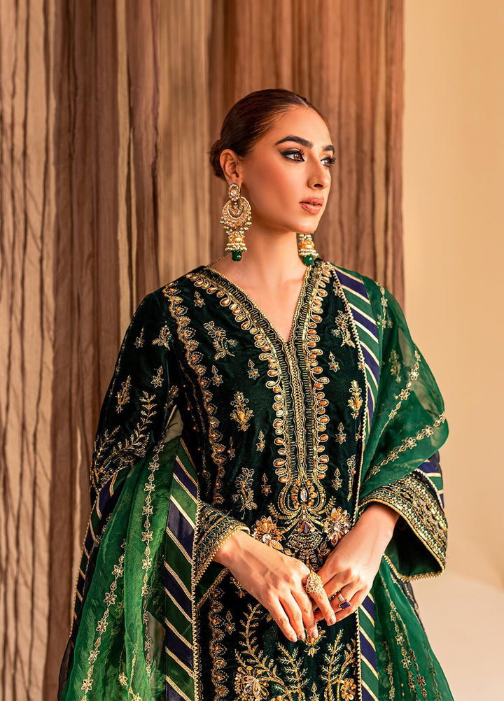 Gulaal Embroidered Velvet Suits Unstitched 3 Piece GL22V 04 ISMAH - Luxury Collection