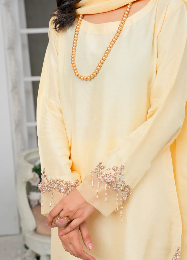 Hadia Batool Pret Embroidered Raw Silk 3 Piece Suit Zaria