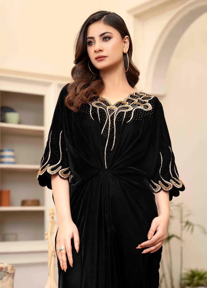 Hadia Batool Pret Embroidered Velvet Kaftan Reena
