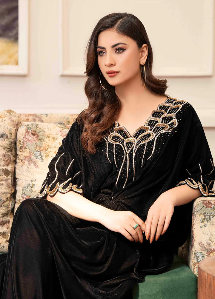 Hadia Batool Pret Embroidered Velvet Kaftan Reena