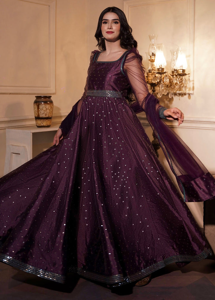 Hanim Pret Embroidered Raw Silk 2 Piece Suit Chamkeli