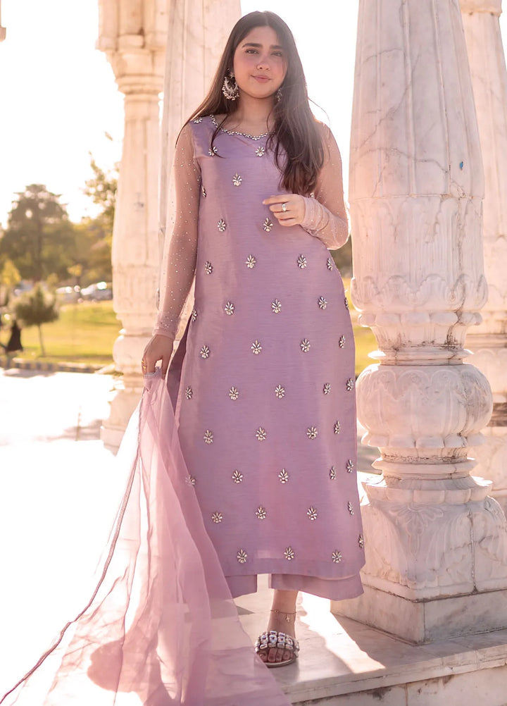 Hanim Pret Embroidered Raw Silk 3 Piece Suit Arzu