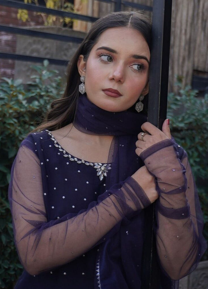 Hanim Pret Embroidered Silk 3 Piece Suit Mirha