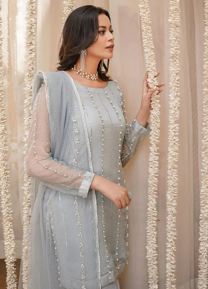 Haniya Mahnoor Pret Embroidered Organza 3 Piece Sky Ice