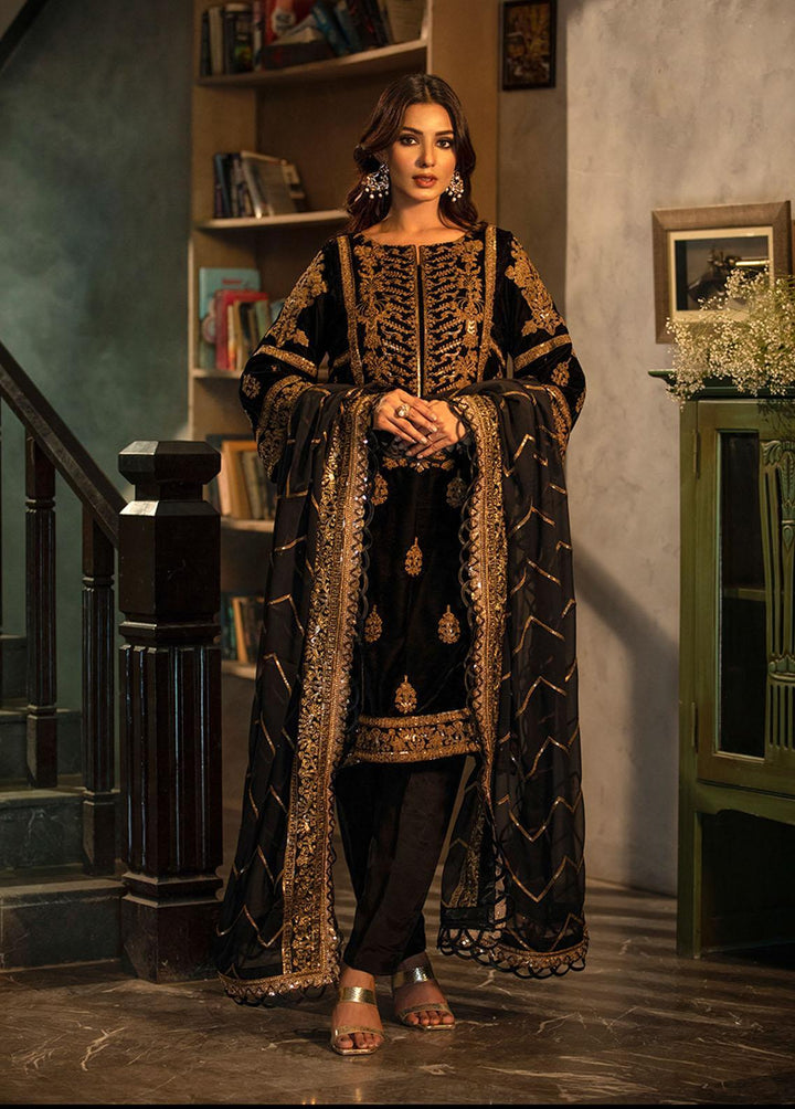 Heer By Noorma Kaamal Embroidered Velvet Suits Unstitched 3 Piece NK22H NK-V-02 - Luxury Collection