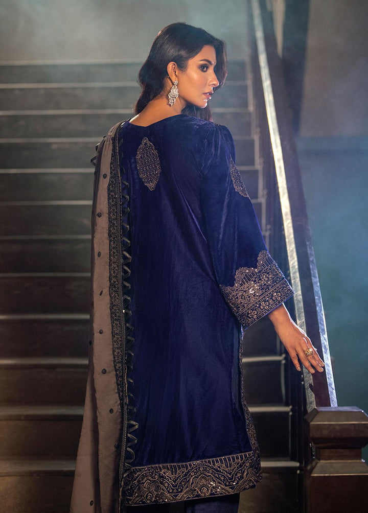 Heer By Noorma Kaamal Embroidered Velvet Suits Unstitched 3 Piece NK22H NK-V-07 - Luxury Collection