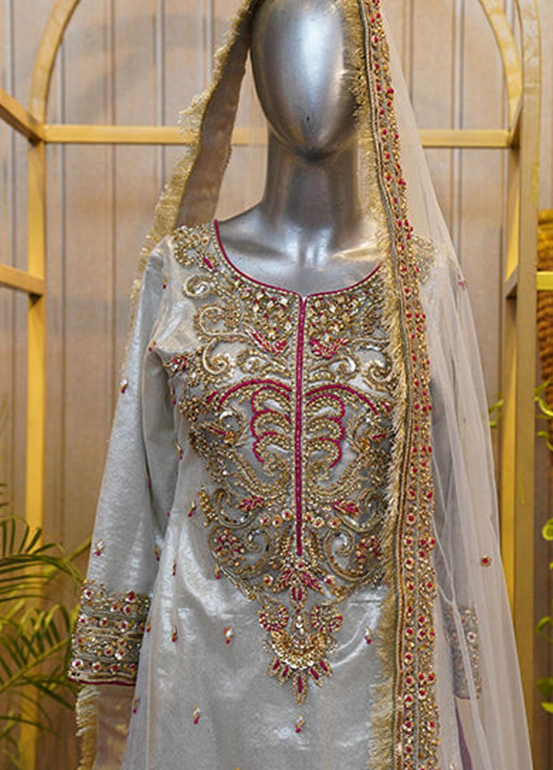 Uzman Yasen Net Luxury Pret 3 Piece Dress Mehfil