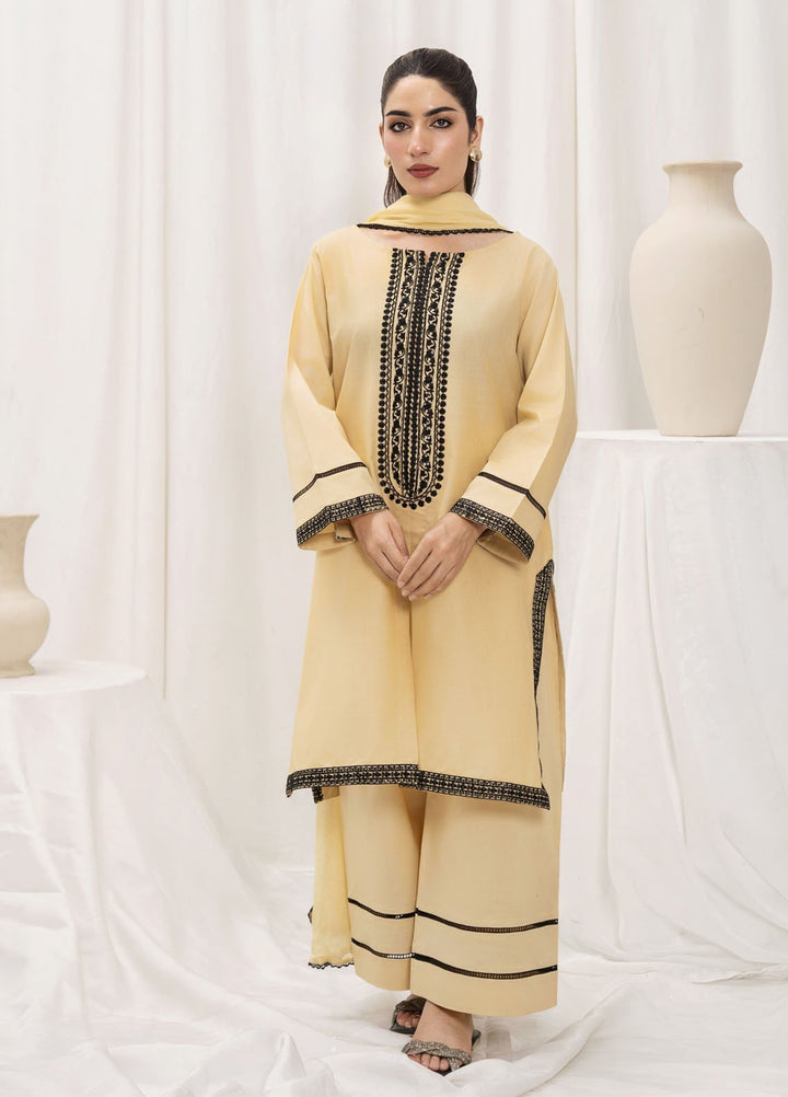 HEM Pret Embroidered Lawn 3 Piece Suit June