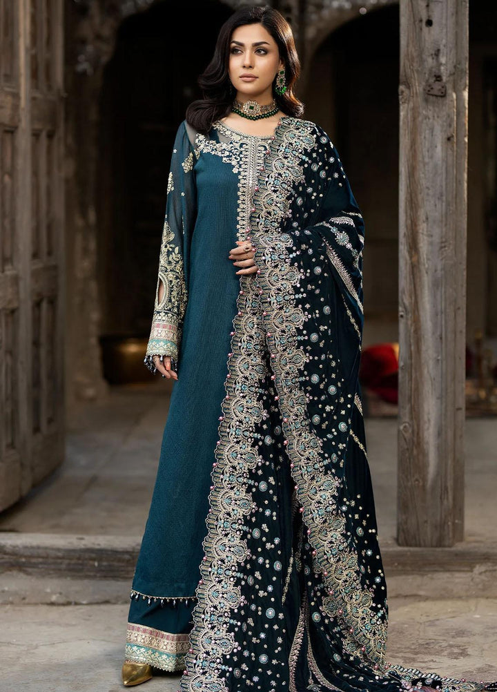 Imrozia Premium Embroidered Velvet Shawl I.S.S-03 - Women Shawls