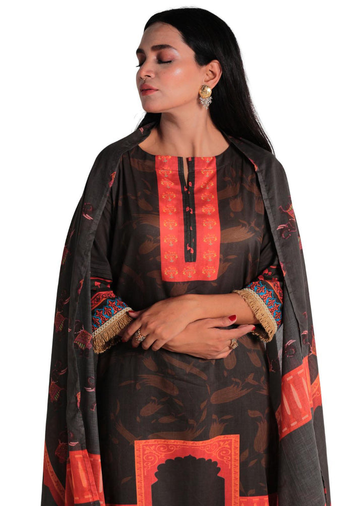 Vibgyor Fashion Pret Printed Lawn 3 Piece Suit D4-C1-23S DUA BLACK