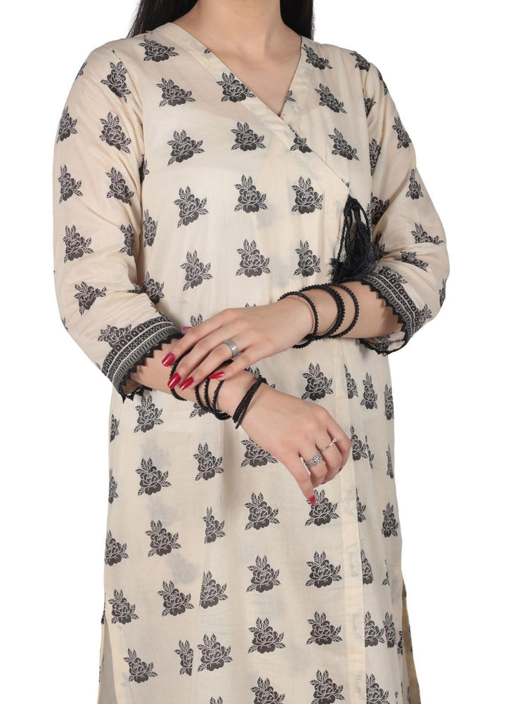 Vibgyor Fashion Pret Printed Lawn 3 Piece Suit D5-C1-23S ZEYA OFF WHITE