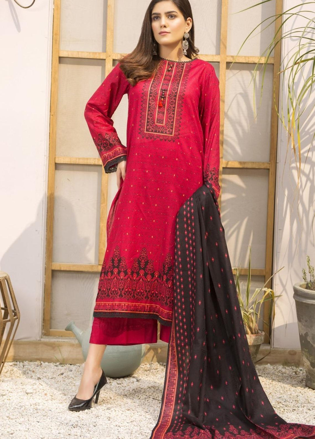 Ittehad Textiles Printed Lawn Suits Unstitched 3 Piece IT21CL LF-CL-21132C - Summer Collection