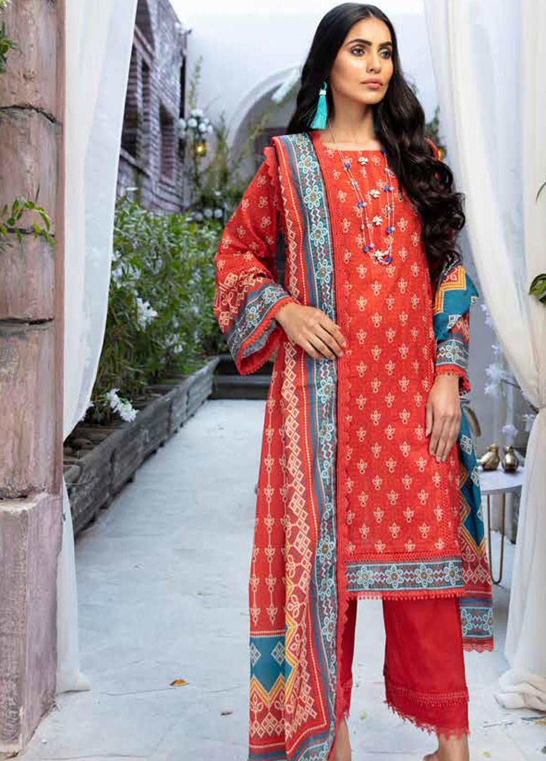 Crystal By Ittehad Textiles Printed Lawn Suits Unstitched 3 Piece ITD22CS LF-CL1-2217A - Summer Collection
