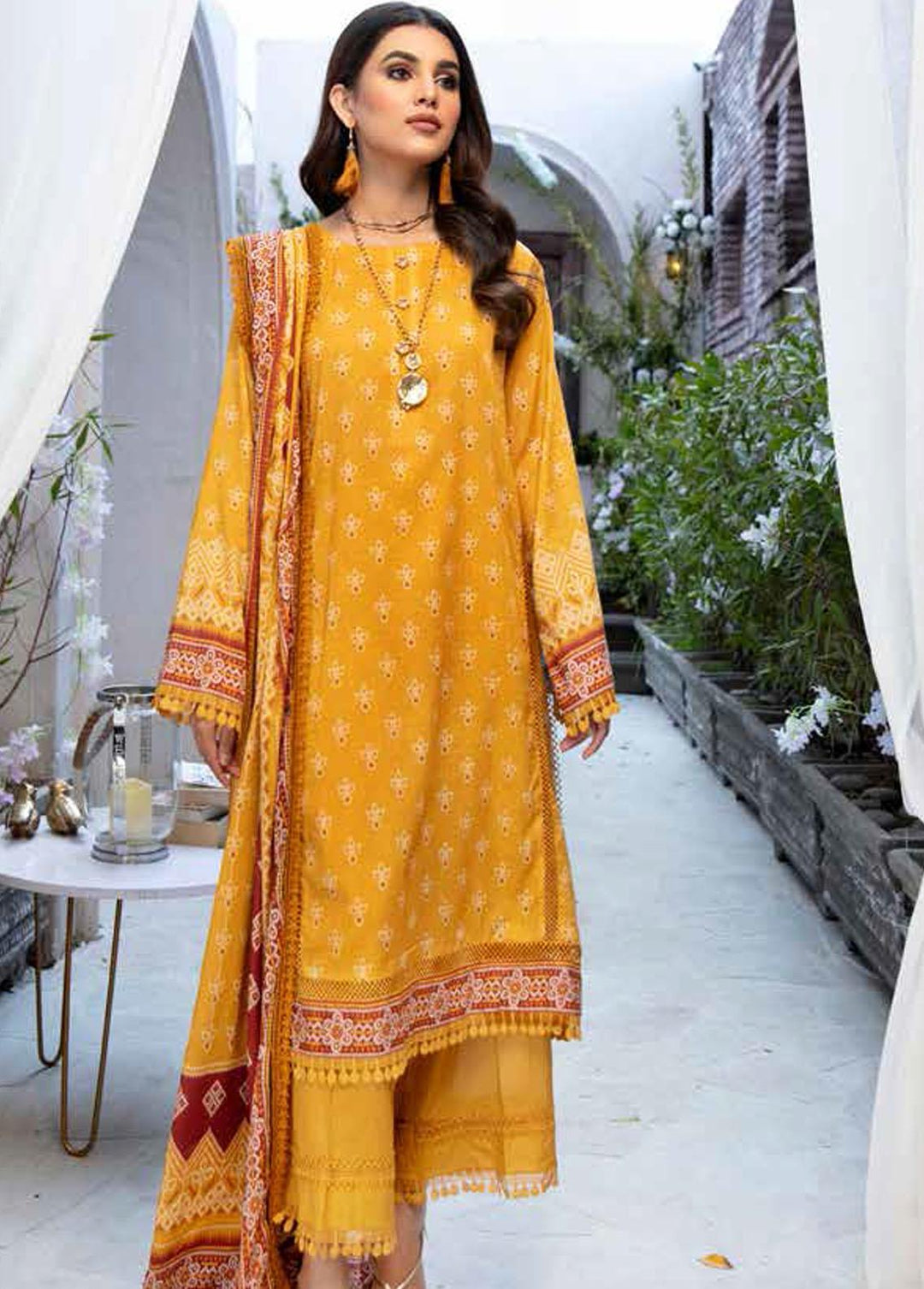 Crystal By Ittehad Textiles Printed Lawn Suits Unstitched 3 Piece ITD22CS LF-CL1-2217B - Summer Collection