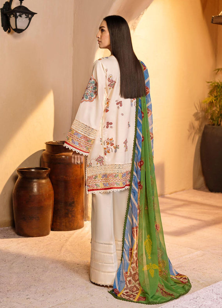 Ittehad Textiles Embroidered Lawn Suits Unstitched 3 Piece ITD22ES LF- EB1 2204 - Summer Collection