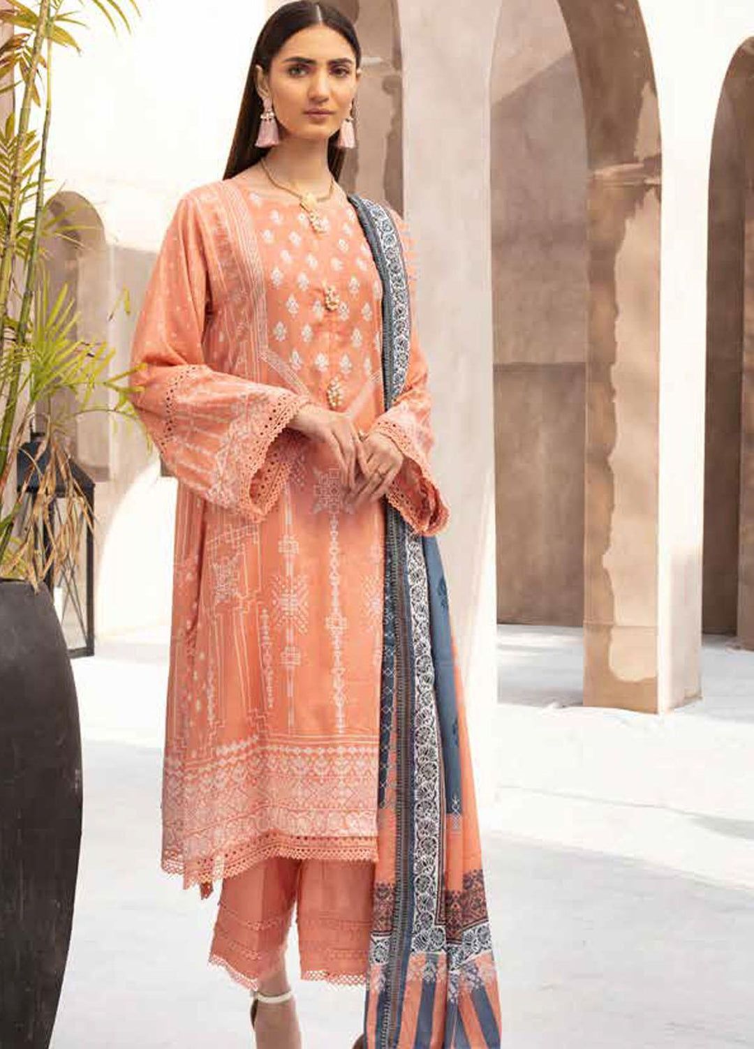 Jhalak By Ittehad Textiles Printed Lawn Suits Unstitched 3 Piece ITD22JS LF-JL1-2202A - Summer Collection