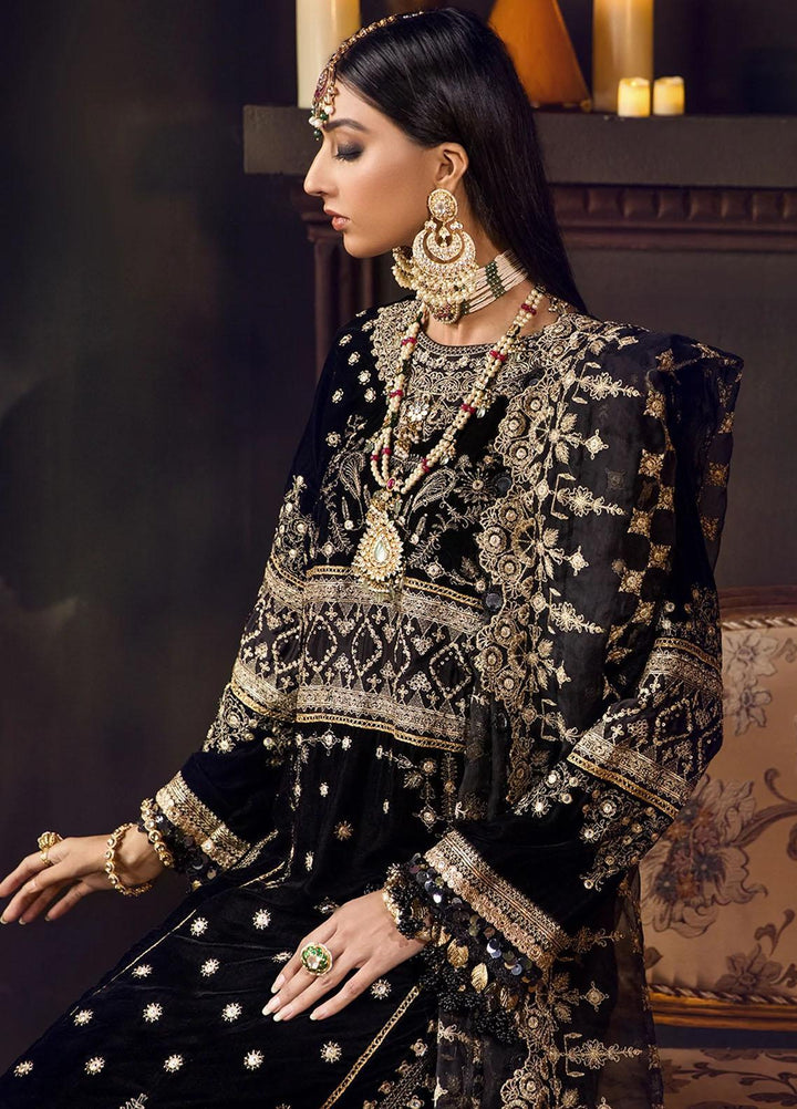 Ittehad Textiles Embroidered Velvet Suits Unstitched 3 Piece IT21WC TAMANNA-E-KHAAM - Wedding Collection