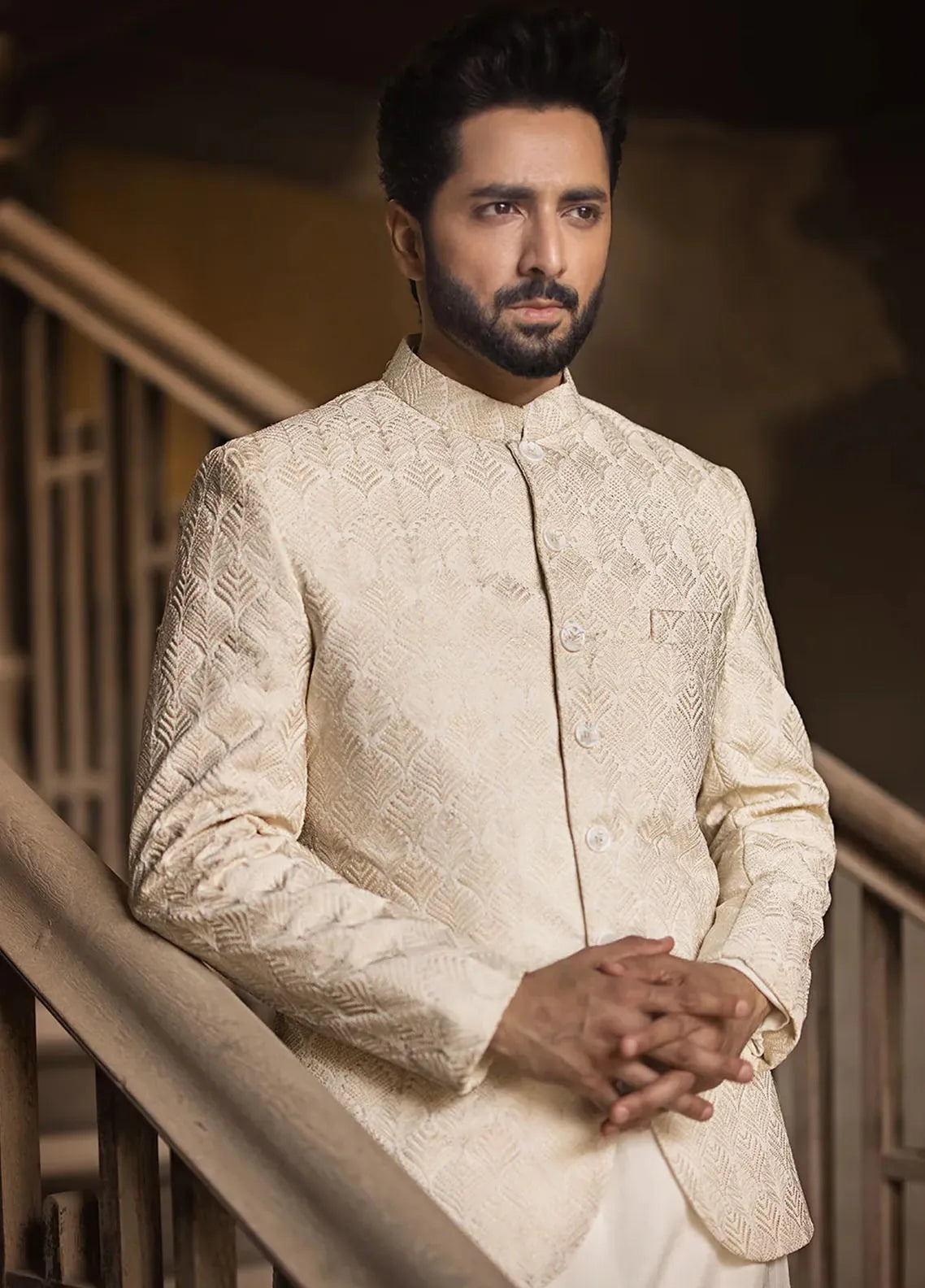 Erum Khan Pret Embroidered Raw Silk 3 Piece Suit Sufaid Phool