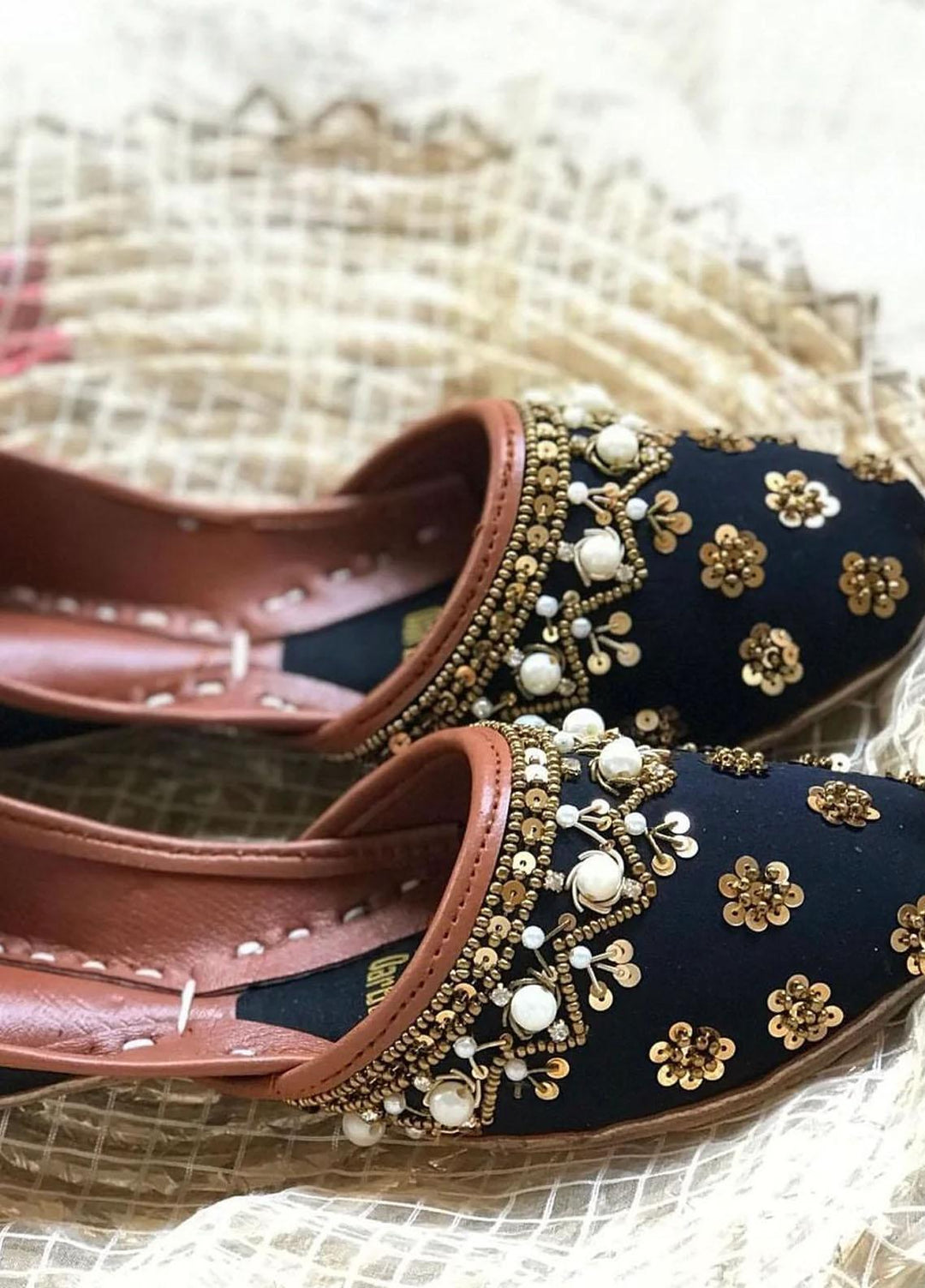 Khussa Darbar Festive Style   Khussa Zeenat (Black)