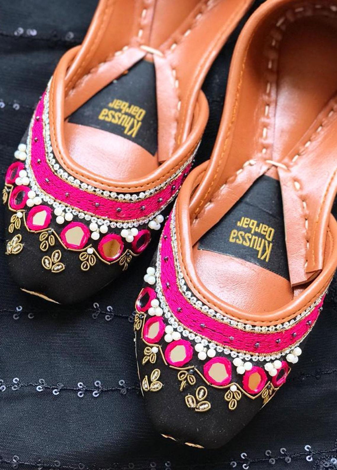 Khussa Darbar Festive Style   Khussa Aaina (Black)