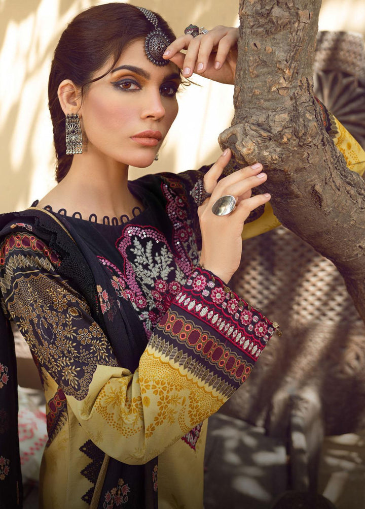 Kinaar by Shiza Hassan Embroidered Lawn Suits Unstitched 3 Piece SH21KN KIARA - Luxury Collection