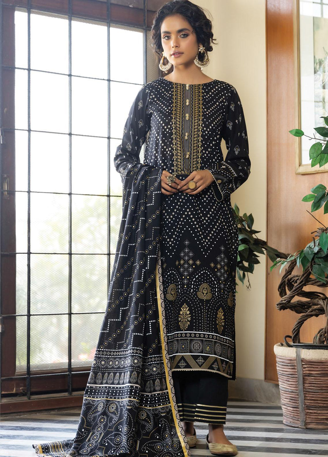 Dareechay By Lakhany Printed Lawn Suits Unstitched 3 Piece LSM22D DPC-3014 - Summer Collection