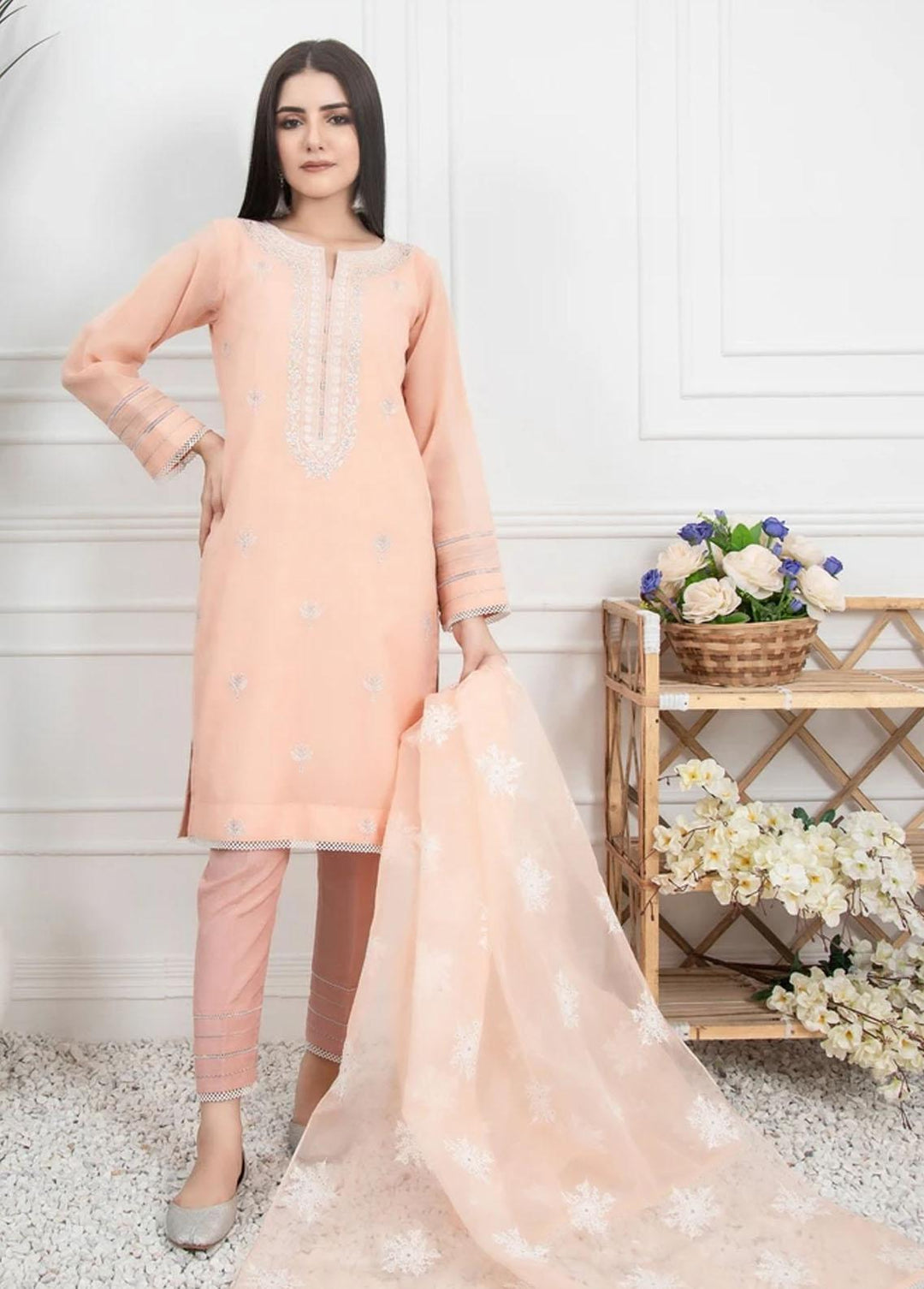 Lakhany Pret Embroidered Khaadi 3 Piece Suit LSM21-L8 LSM-2238
