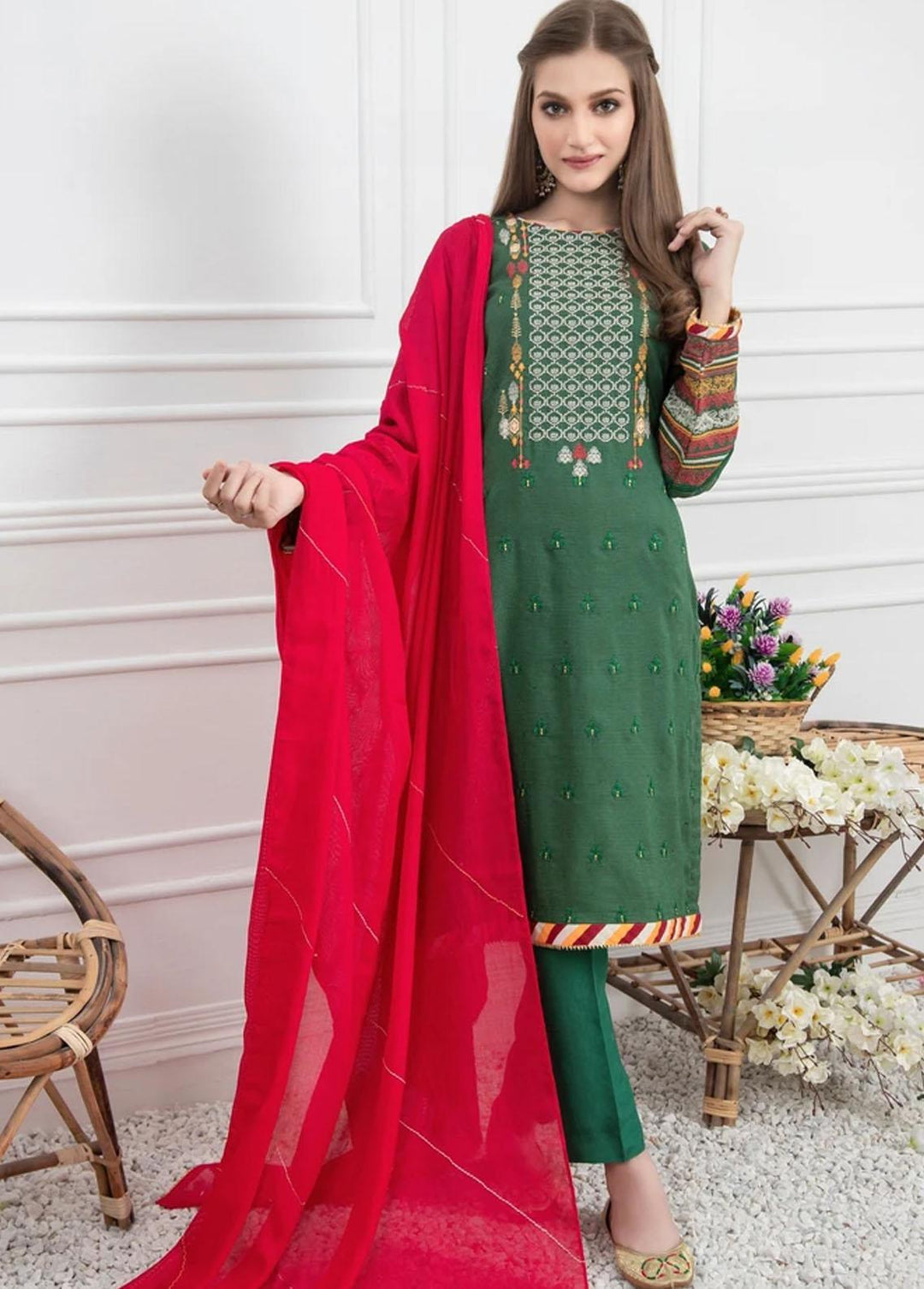 Lakhany Pret Embroidered Khaadi 3 Piece Suit LSM21-L8 LSM-2250