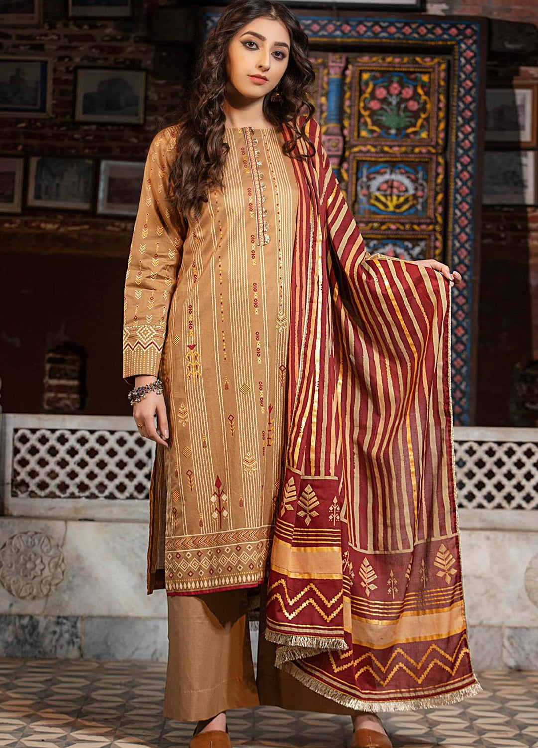 Lakhany Printed Lawn Stitched 3 Piece Suit LSM-2149