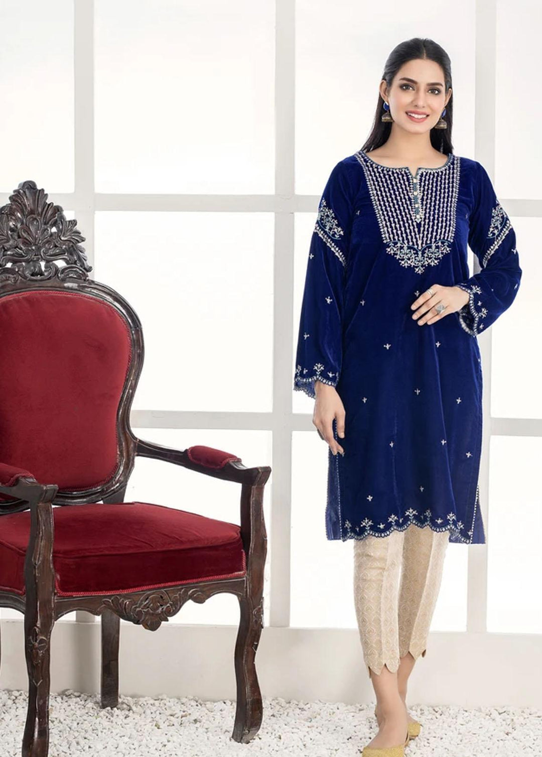 Lakhany Pret Embroidered Velvet Kurti LSM21-V2 LSM-2450