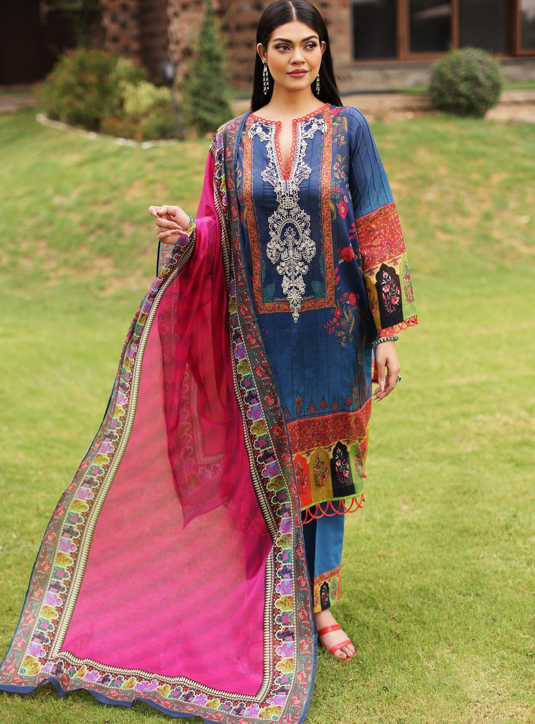 Lila By Sable Vogue Embroidered Lawn Suits Unstitched 3 Piece SV22L SAL-04-B - Summer Collection