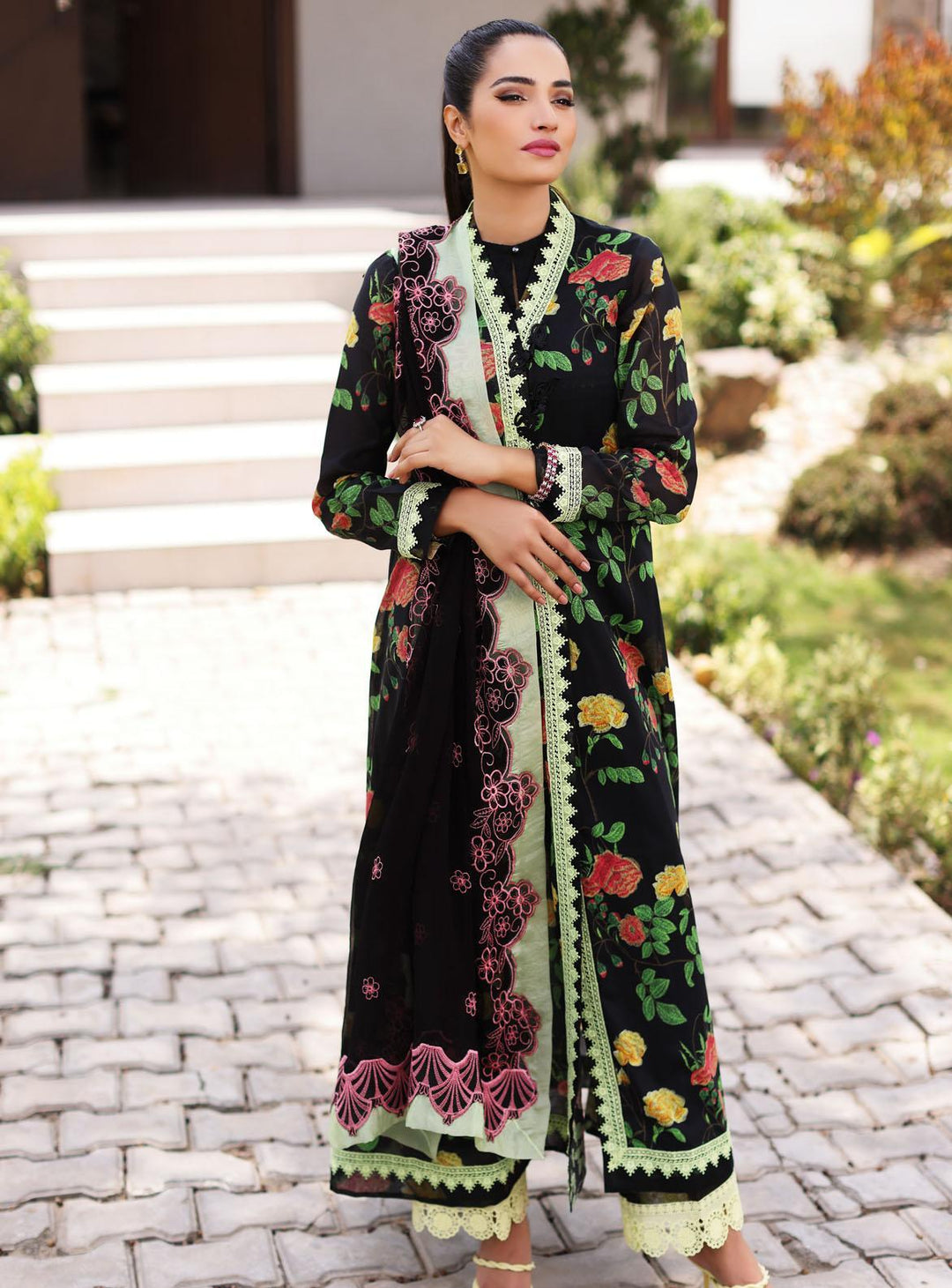 Lila By Sable Vogue Embroidered Lawn Suits Unstitched 2 Piece SV22L SAL-06 - Summer Collection