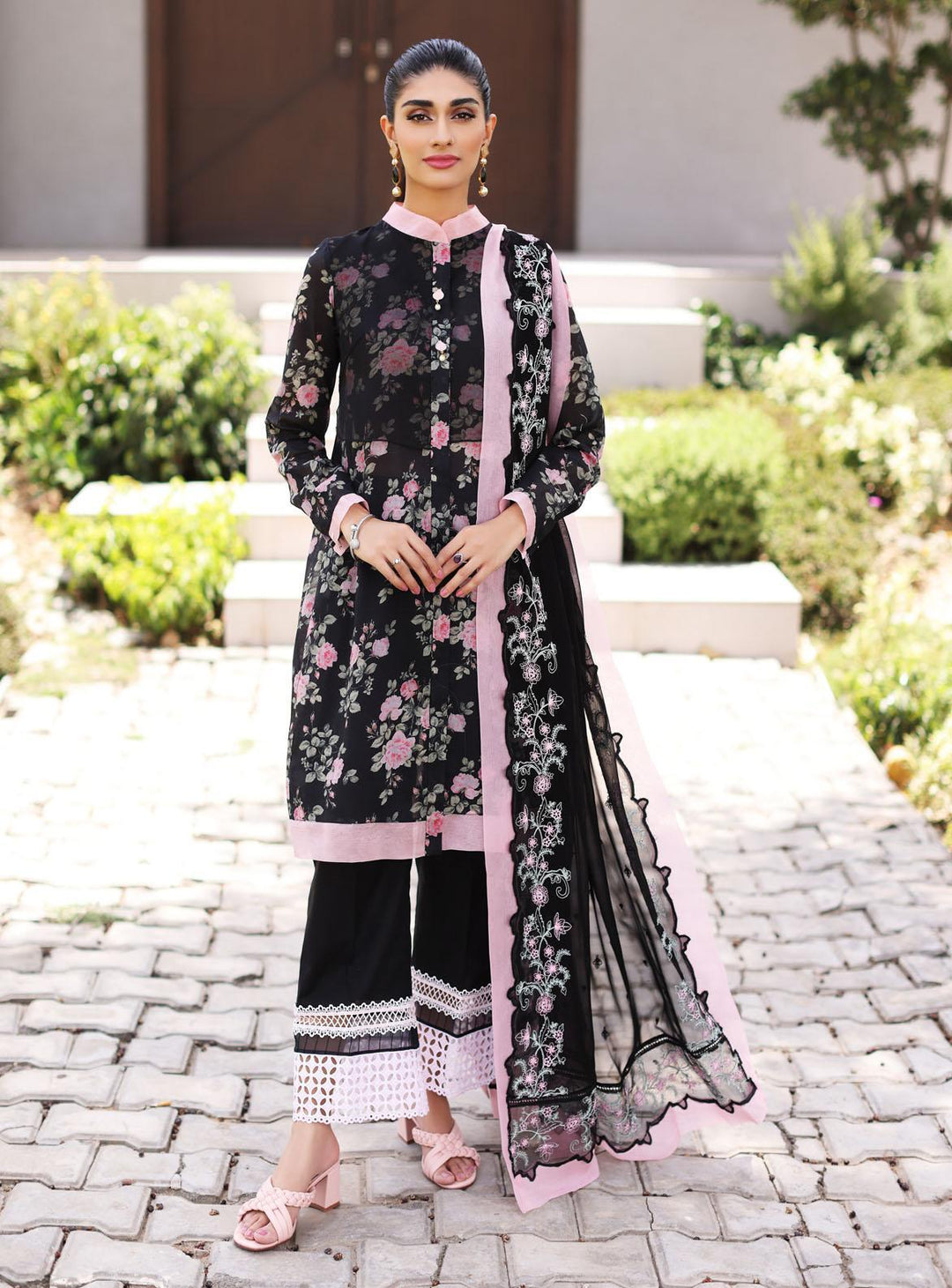 Lila By Sable Vogue Embroidered Lawn Suits Unstitched 2 Piece SV22L SAL-20 - Summer Collection
