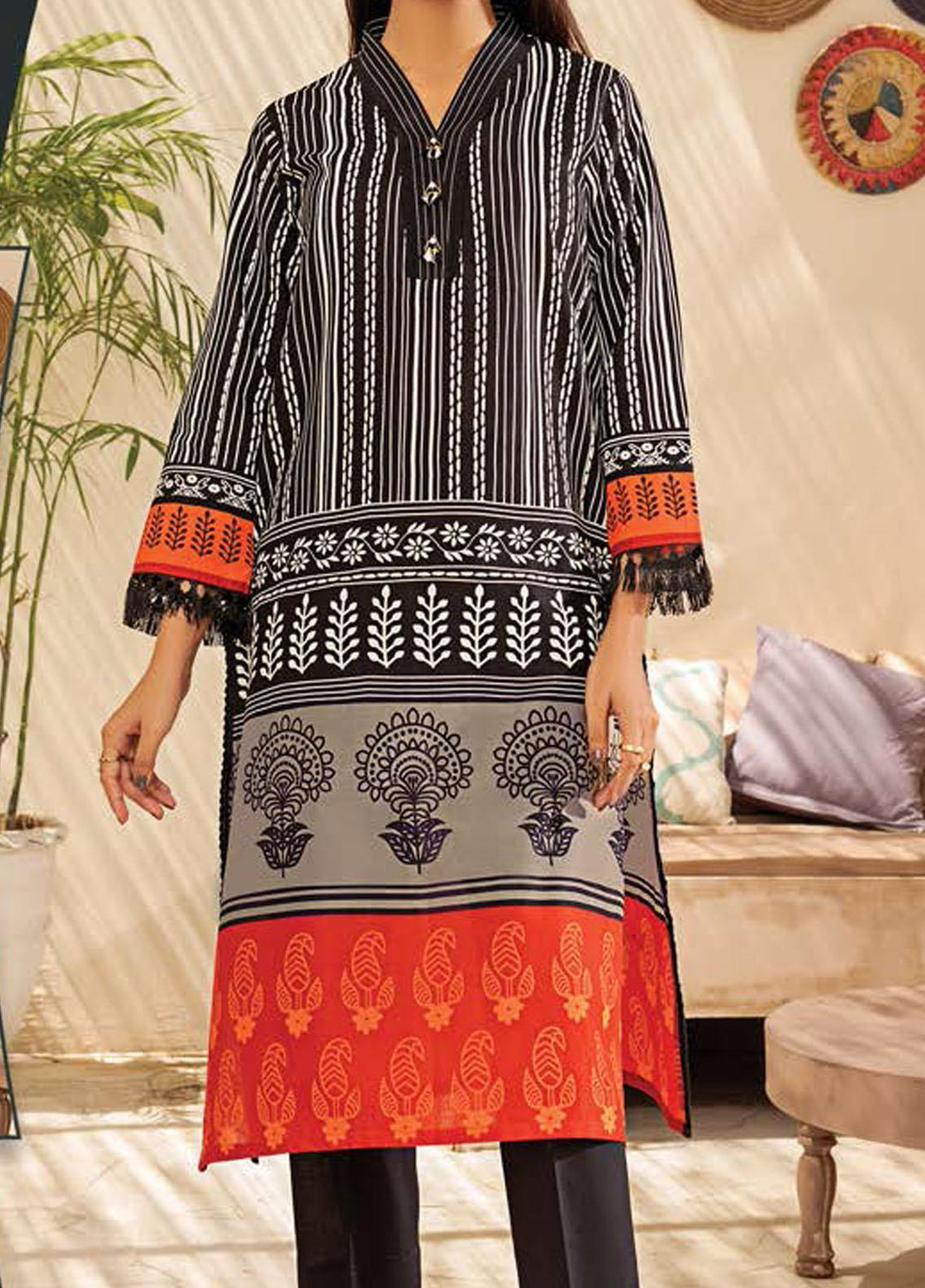 LimeLight Printed Lawn Unstitched Kurties LL21SE U1416 Black - Summer Collection