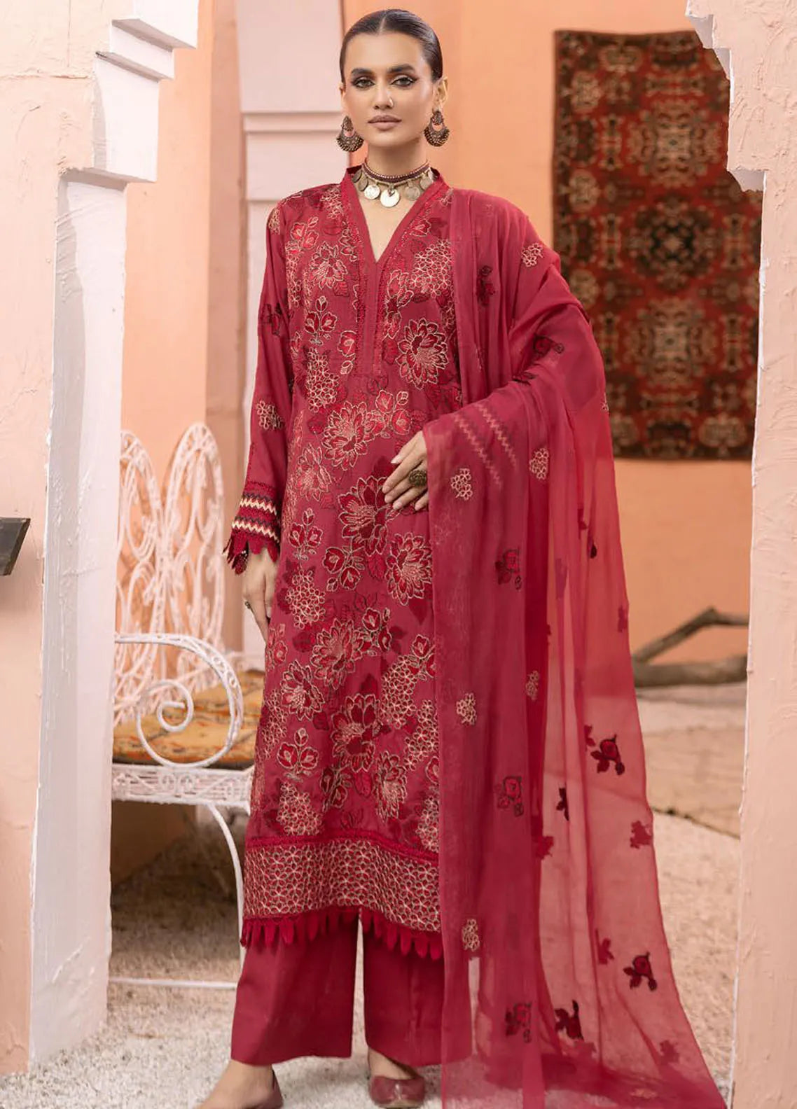 Aghaaz Luxury Karandi Embroidered Collection By Riaz Arts - Design 01 main image 1