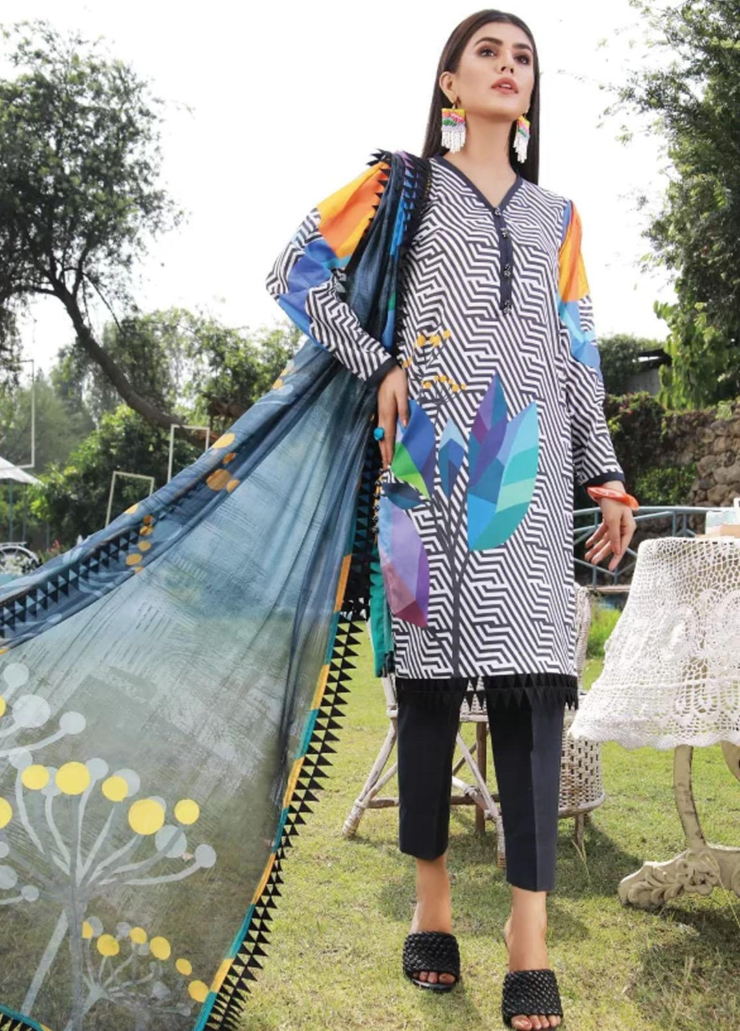 Mahruu By Soffio Printed Lawn Suits Unstitched 3 Piece SFO21MR SF-0036 - Spring / Summer Collection