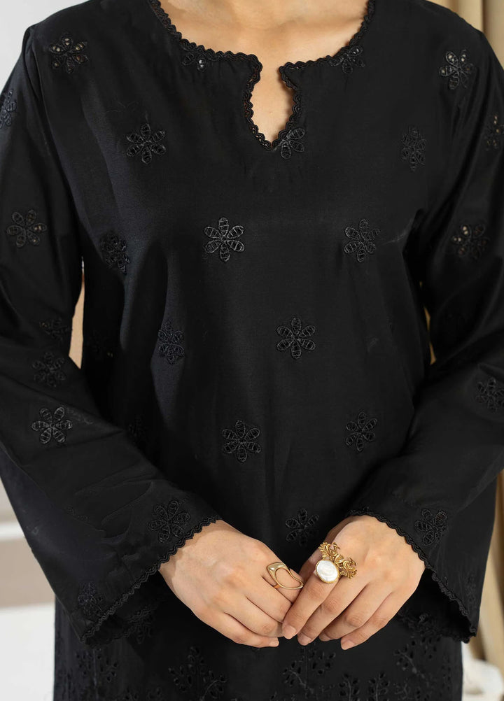 Mannat Clothing Pret Embroidered Lawn 2 Piece Suit Eclipse