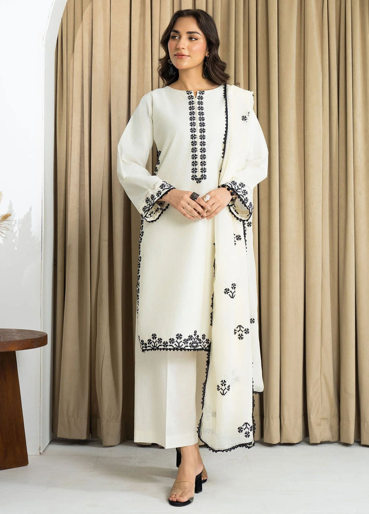 Mannat Clothing Pret Embroidered Lawn 3 Piece Suit Silque