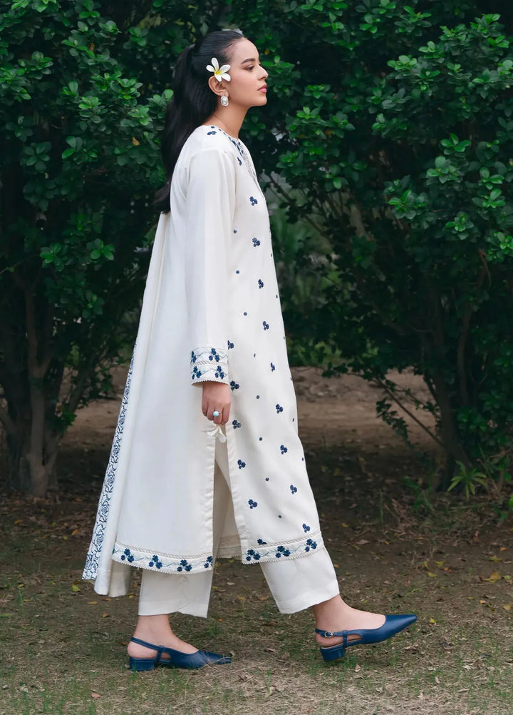 Mannat Clothing Pret Embroidered Linen 3 Piece Suit Naaz